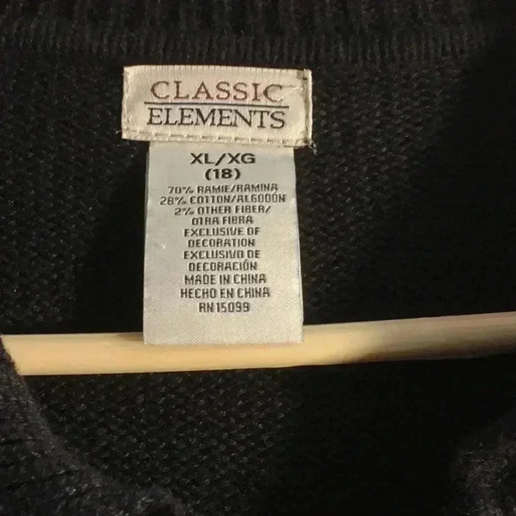 Women’s sweater size XL - Picture 2 of 2